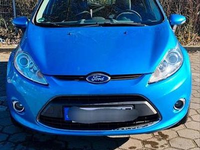 Gebraucht Ford Fiesta 120 PS (88 kW) 2009 Blau Kleinwagen