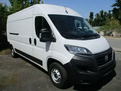 Gebraucht Fiat Ducato 140 PS (102 kW) 2023 Weiß Van