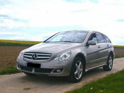 Usata Mercedes R350 272 CV (200 kW) 2006 Grigio Monovolume