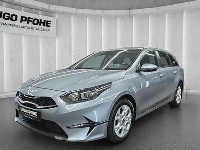 Gebraucht Kia Ceed Sportswagon Vision 120 PS (88 kW) 2023 Silber Kombi