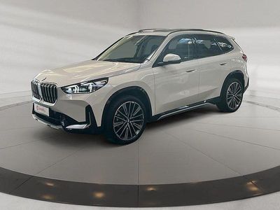 Alpinweiss iii Gebraucht 2025 BMW X1 Comfort Edition SUV | 47.490 € (Fairer Preis)