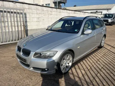 Używany BMW 330 272 KM (200 kW) 2008 Srebrny Kombi