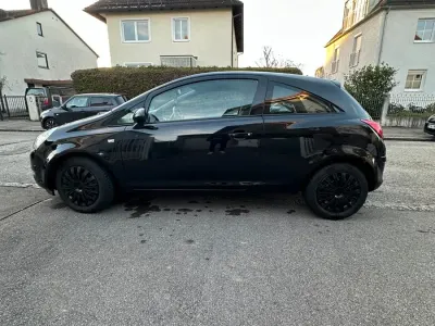 Gebraucht Opel Corsa Edition 90 PS (66 kW) 2008 Schwarz Kleinwagen