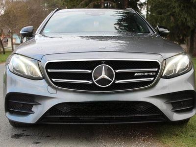 Usata Mercedes E350 AMG line 258 CV (189 kW) 2017 Grigio Berlina