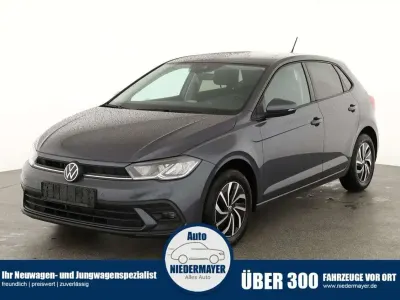 Gebraucht VW Polo Life 95 PS (69 kW) 2023 Rauchgrau metallic Kleinwagen