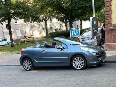 Gebraucht Peugeot 207 CC Sport 120 PS (88 kW) 2008 Grau Cabrio