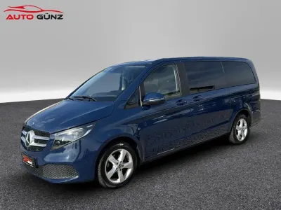 Gebraucht Mercedes V220 163 PS (119 kW) 2022 Blau Van / Kleinbus