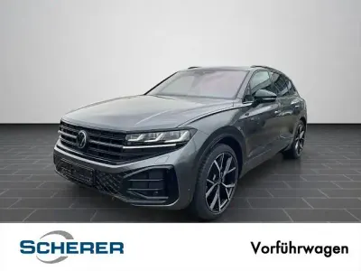 Gebraucht VW Touareg R-line 286 PS (210 kW) 2025 Siliziumgrau metallic (metallic) SUV