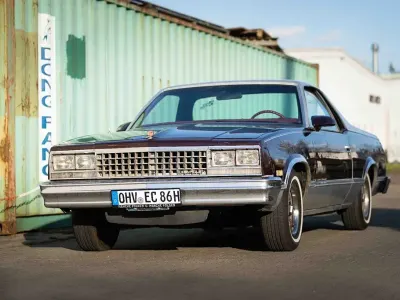 Używany Chevrolet El Camino 160 KM (117 kW) 1986 Czerwony SUV