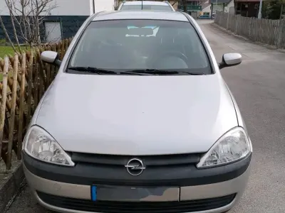 Gebraucht Opel Corsa Comfort 58 PS (42 kW) 2002 Silber Kleinwagen