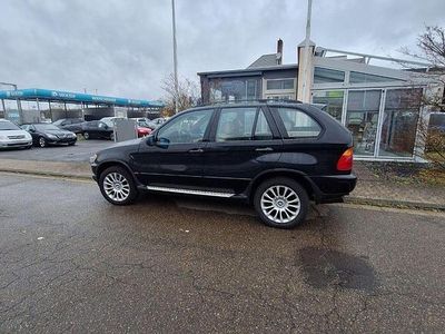 Second-hand BMW X5 180 CP (132 kW) 2002 Negru SUV
