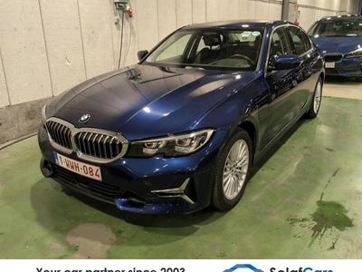 BMW 330e