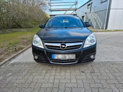 Brugt Opel Signum 150 HK (110 kW) 2007 Sort Hatchback
