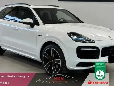 Gebraucht Porsche Cayenne E-Hybrid Platinum Edition 462 PS (339 kW) 2023 Weiß SUV