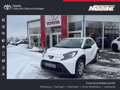 Gebraucht Toyota Aygo X X-play 72 PS (52 kW) 2022 Schneeweiß SUV