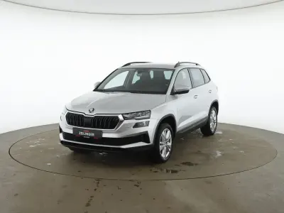 Second-hand Skoda Karoq Selection 150 CP (110 kW) 2024 Argintiu SUV