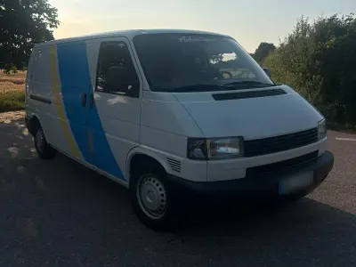 Gebraucht VW T4 68 PS (50 kW) 2001 Weiß Van