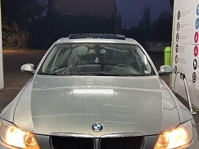 Gebraucht BMW 318 129 PS (94 kW) 2007 Andere farben Limousine