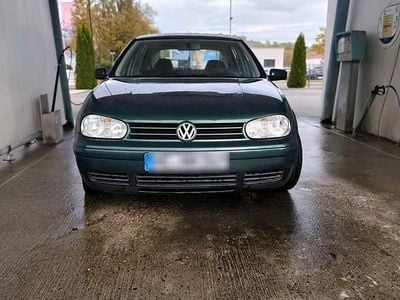 Grün Gebraucht 1998 VW Golf IV Kleinwagen | 3.200 € (Teuer)