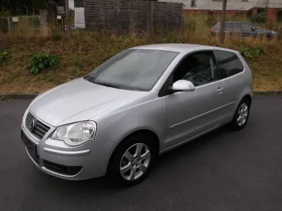 Gebraucht VW Polo United 69 PS (50 kW) 2009 Silber Kleinwagen