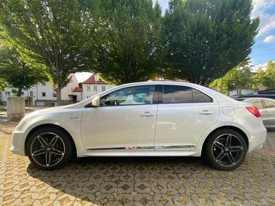 Suzuki Kizashi