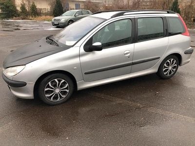Gebraucht Peugeot 206 80 PS (58 kW) 2002 Silber Kombi