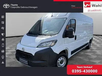 Gebraucht Toyota Proace 140 PS (102 kW) 2025 Icy white Van / Kleinbus