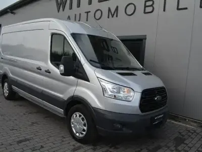 Gebraucht Ford Transit Trend 131 PS (96 kW) 2017 Silber Van