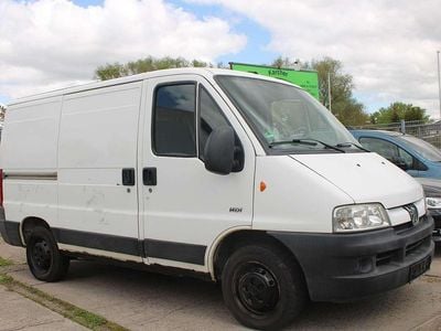 Gebraucht Peugeot Boxer 84 PS (61 kW) 2006 Lack weiss Van