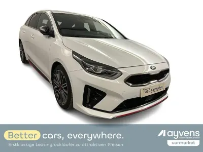 Używany Kia ProCeed GT GT 204 KM (150 kW) 2021 Biały Hatchback