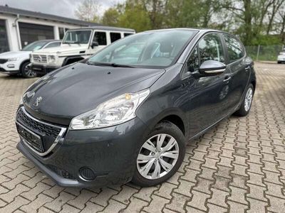 gebraucht Peugeot 208 1,2 Active*8-Fach*PDC*Metallic*LED Tagfahrlicht**