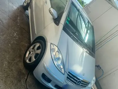 Gebraucht Mercedes A150 95 PS (69 kW) 2007 Silber Kleinwagen