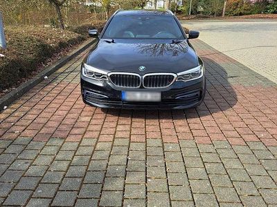 Gebraucht BMW 520 Sport Line 190 PS (139 kW) 2020 Schwarz Kombi