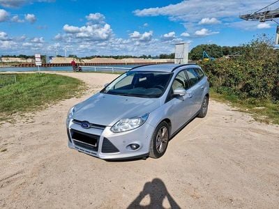 Gebraucht Ford Focus SYNC Edition 101 PS (74 kW) 2013 Silber Kombi