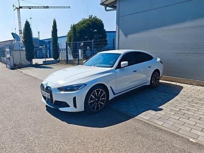 Second-hand BMW i4 Sport Line 210 kW (286 CP) 2023 Alb Berlinǎ