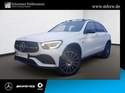 Diamantweiß bright Gebraucht 2021 Mercedes GLC300e AMG SUV | 29.990 € (Fairer Preis)