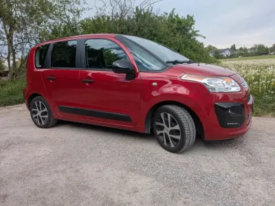 Gebraucht Citroën C3 Picasso Tendance 95 PS (69 kW) 2016 Rot Van / Kleinbus