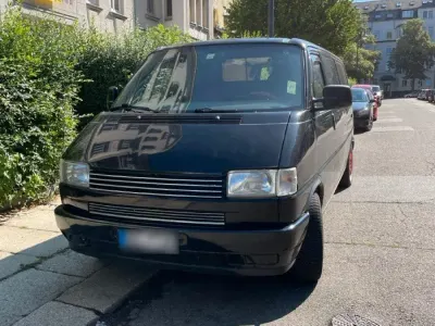 Gebraucht VW T4 78 PS (57 kW) 1995 Schwarz Van