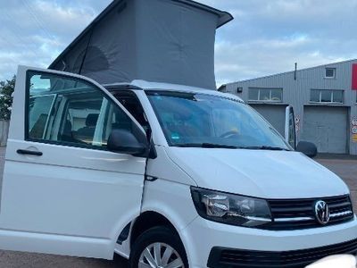 gebraucht VW Multivan T62.0l TDI BMT 110KW/150PS "California Beach" candy/weiß