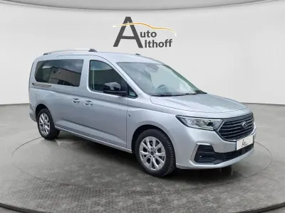 Gebraucht Ford Grand Tourneo Connect Titanium 114 PS (83 kW) 2024 Silber Van / Kleinbus