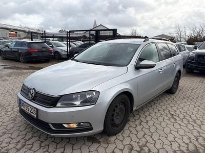 Gebraucht VW Passat 105 PS (77 kW) 2014 Silber Limousine
