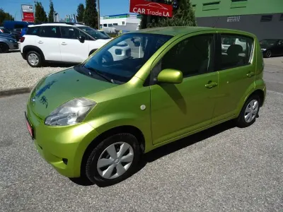 Gebraucht Daihatsu Sirion 69 PS (50 kW) 2007 Grün Kleinwagen