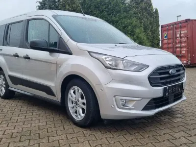 Gebraucht Ford Transit Trend 120 PS (88 kW) 2019 Silber Kombi