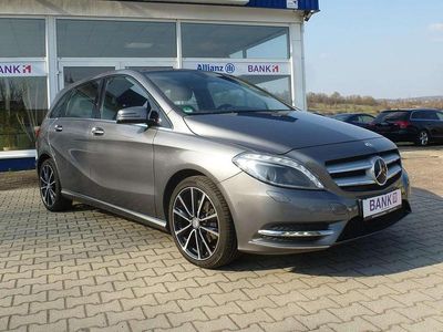 Gebraucht Mercedes B200 156 PS (114 kW) 2013 Mountaingrau  met. Van / Kleinbus