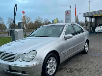 Gebraucht Mercedes C180 2003 Silber Limousine