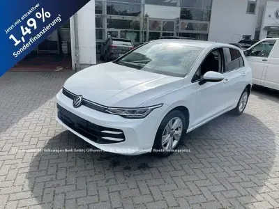 Gebraucht VW Golf VIII R 116 PS (85 kW) 2025 Pure white Limousine