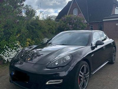 Porsche Panamera GTS