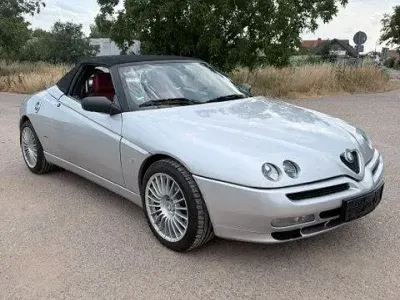 Gebraucht Alfa Romeo Spider 190 PS (139 kW) 1999 Silber Cabrio