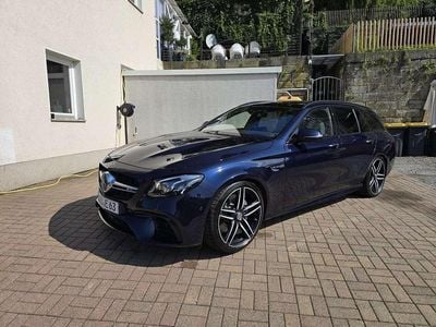 Mercedes E63 AMG
