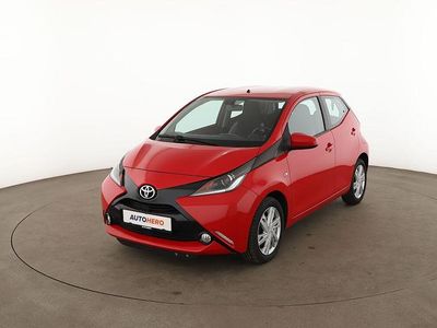 Usata Toyota Aygo X-play 69 CV (50 kW) 2015 Rosso Utilitaria